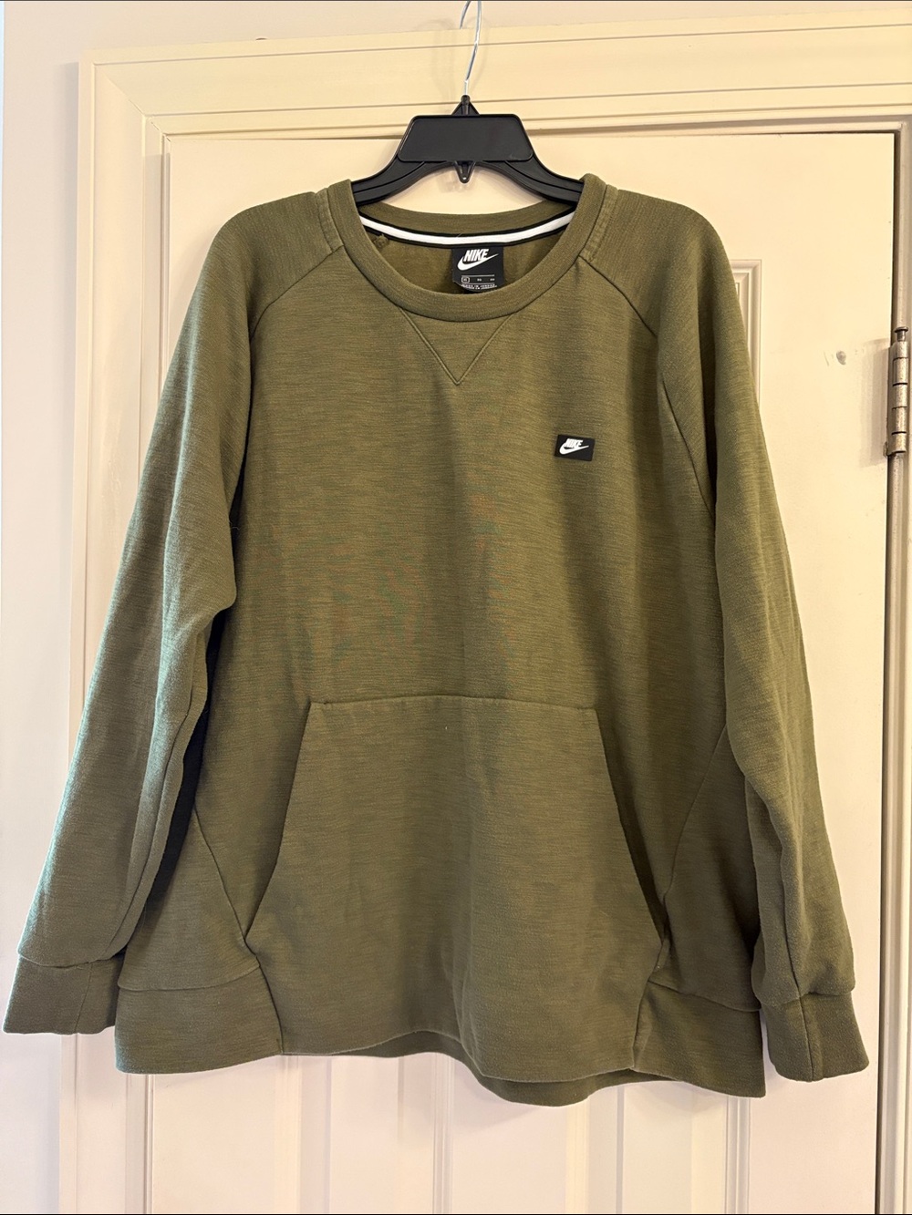 Nike Olive Green Men's Crewneck Sweatshirt with Pocket